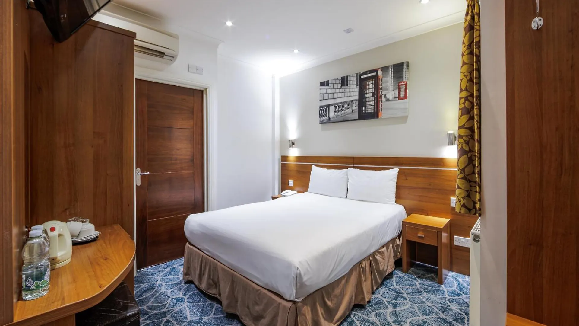 Where to Stay Near Churchill War Rooms: 15 Best 4-Star Hotels
