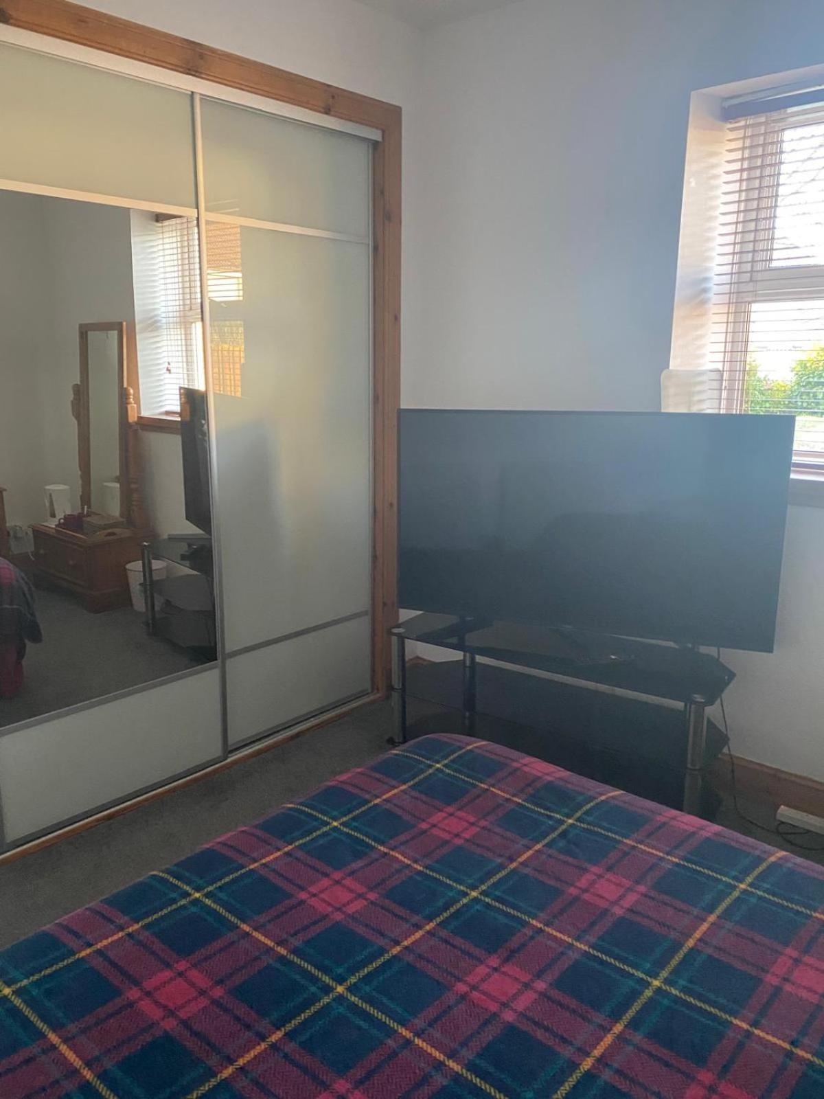 Where to Stay in Lothian: 4 Best 3-Star Hotels